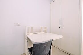 Minimalist And Comfy 2Br Park View Condominium Apartment