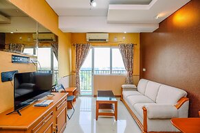 Minimalist And Comfy 2Br Park View Condominium Apartment