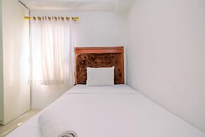 Minimalist And Comfy 2Br Park View Condominium Apartment