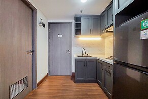 Comfy And Minimalist 1Br At Tamansari Bintaro Mansion Apartment