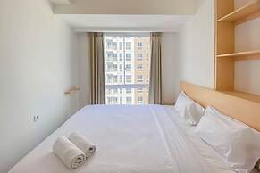 Comfort And Homey 2Br At Tokyo Riverside Pik 2 Apartment