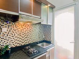 Comfortable And Homey 2Br Green Pramuka City Apartment