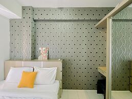 Comfortable And Homey 2Br Green Pramuka City Apartment