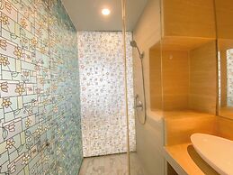 The Signature Studio Apartment With Jaccuzi Art Deco