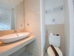 The Signature Studio Apartment With Jaccuzi Art Deco