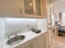 The Signature Studio Apartment With Jaccuzi Art Deco