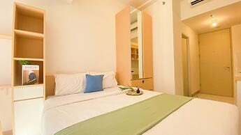 Good Cozy Living Studio Apartment At Tokyo Riverside Pik 2