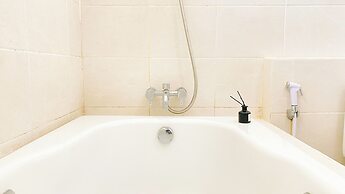 Best Homey And Spacious 3Br At Green Bay Condominium Apartment