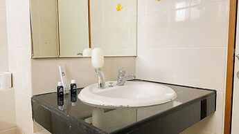 Best Homey And Spacious 3Br At Green Bay Condominium Apartment