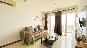 Best Homey And Spacious 3Br At Green Bay Condominium Apartment