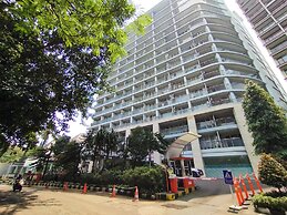 The Regal Studio At Dago Suites Apartment