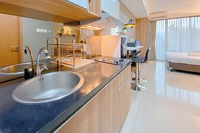 The Regal Studio At Dago Suites Apartment