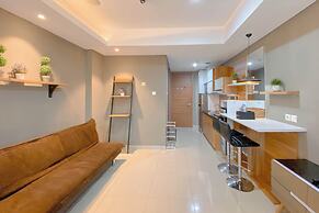 The Regal Studio At Dago Suites Apartment