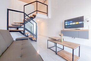 Good Studio Loft At Kingland Avenue Apartment