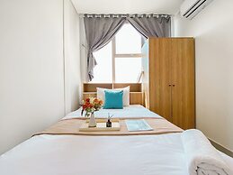 Comfort And Well Furnished 2Br Tamansari Iswara Apartment