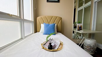 Modern Look 2Br At Lucky Tower Residence Apartment