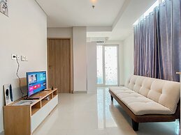 Spacious And Comfort 2Br Tamansari Iswara Apartment