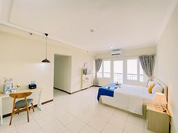 Spacious Studio (No Kitchen) At Grand Palace Kemayoran Apartment Near 