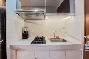 Homey And Relaxing Studio Transpark Bintaro Apartment