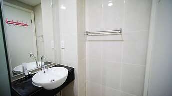 Best Location And Homey 3Br Apartment At Trillium Residence