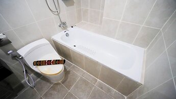 Best Location And Homey 3Br Apartment At Trillium Residence