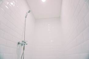 Spacious And Brand New 3Br Loft Kingland Avenue Apartment