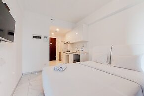 Simply Design Studio Room Sky House Alam Sutera Apartment