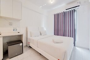 Simply Design Studio Room Sky House Alam Sutera Apartment