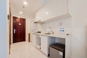 Simply Design Studio Room Sky House Alam Sutera Apartment