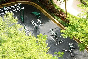 Comfort And Strategic 2Br At Springlake Summarecon Bekasi Apartment