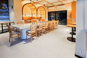 Best Deal And Comfortable 2Br The Parc South City Apartment