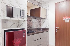 Well Furnished And Cozy Studio Transpark Bintaro Apartment By Tarvelio