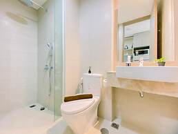 Good Place And Strategic Studio Gold Coast Apartment Pik