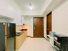 Homey And Modern 2Br At Casa Grande Residence Apartment