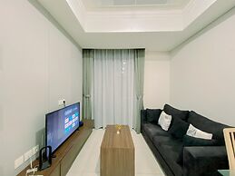 Homey And Modern 2Br At Casa Grande Residence Apartment