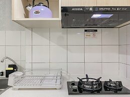 Well Furnished And Comfy Studio At Springlake Summarecon Bekasi Apartm