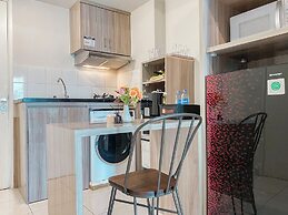 Best Place And Homey 2Br Apartment Springlake Summarecon Bekasi