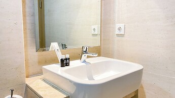 Warm And Cozy Studio Apartment At Gold Coast