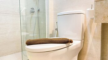 Warm And Cozy Studio Apartment At Gold Coast