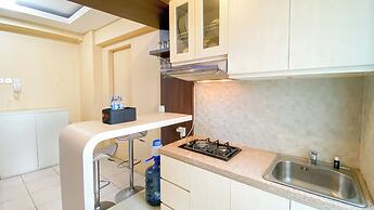 Warm And Homey 2Br At Green Bay Pluit Apartment