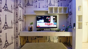 Warm And Homey 2Br At Green Bay Pluit Apartment