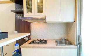 Warm And Homey 2Br At Green Bay Pluit Apartment