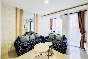 Good Place And Homey 2Br At Green Park Yogyakarta Apartment