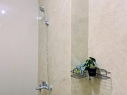 Relaxing Studio At Transpark Cibubur Apartment