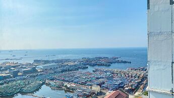 Comfortable And Homey 3Br Green Bay Pluit Apartment