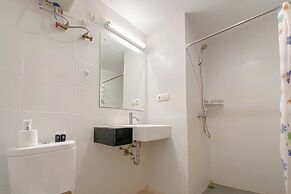 Highrise Studio At Apartment Beverly Dago