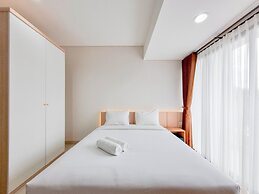 Homey And Relaxing Studio Patraland Amarta Apartment