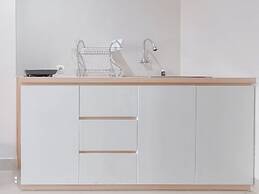 Homey And Relaxing Studio Patraland Amarta Apartment