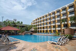 Hotel Margarita Dynasty