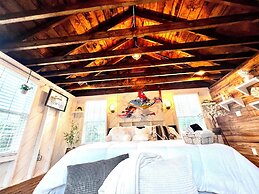 Cape Charles Tiny Livin